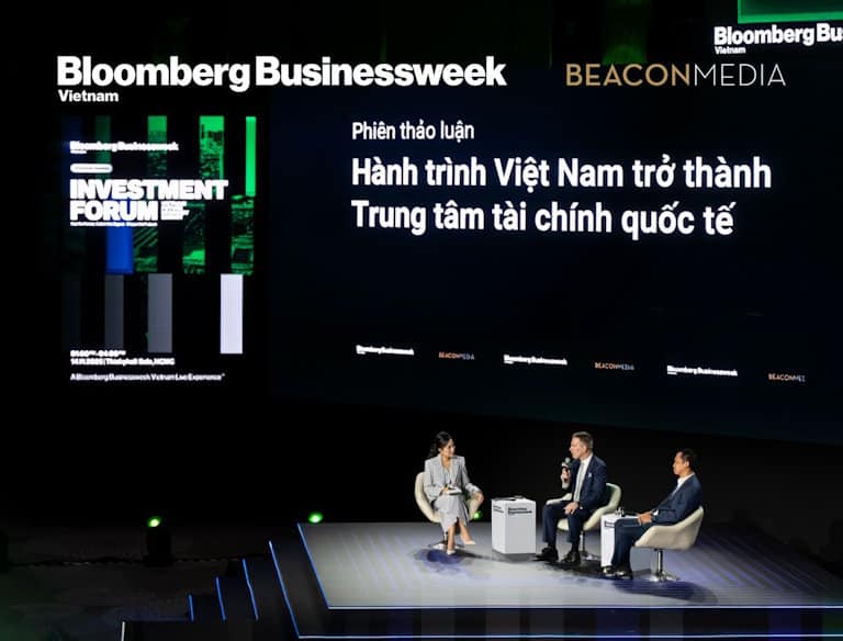 Panel discussion at Vietnam Future Economy Summit 2025